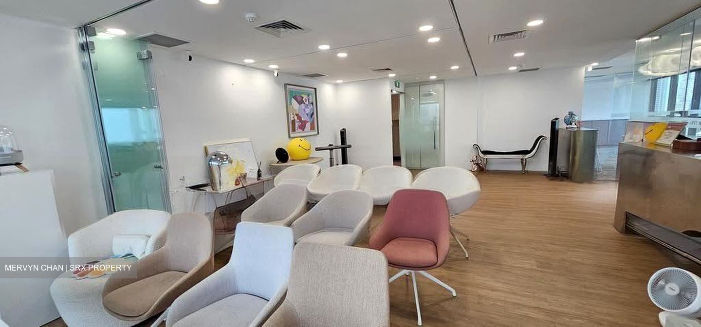 High Street Centre (D6), Office #610991681